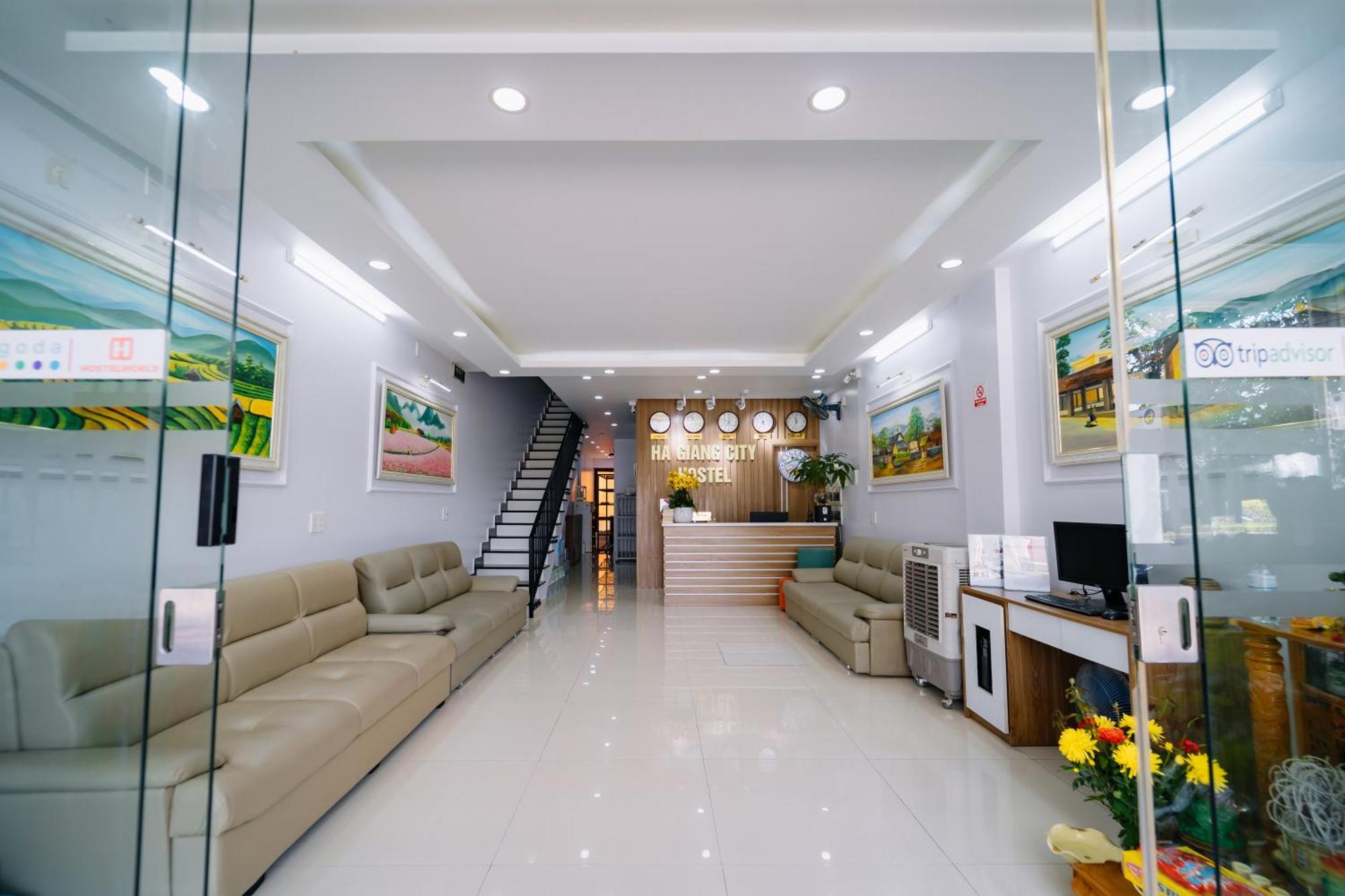Ha Giang City Hostel Exterior photo
